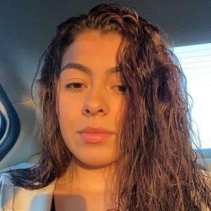 Meet your Posher, Ariana